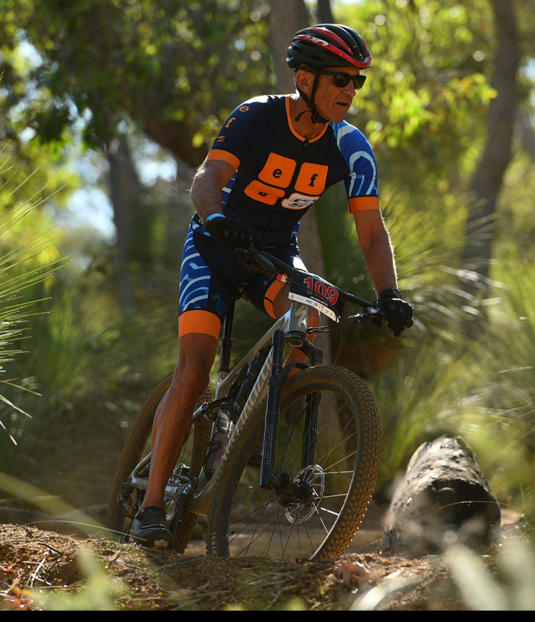 efs Club Tri Suit- Male with sun sleeves