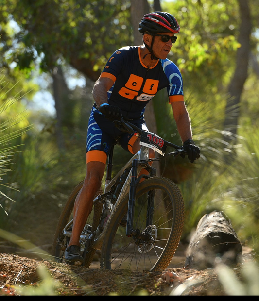 efs Club Tri Suit- Male with sun sleeves